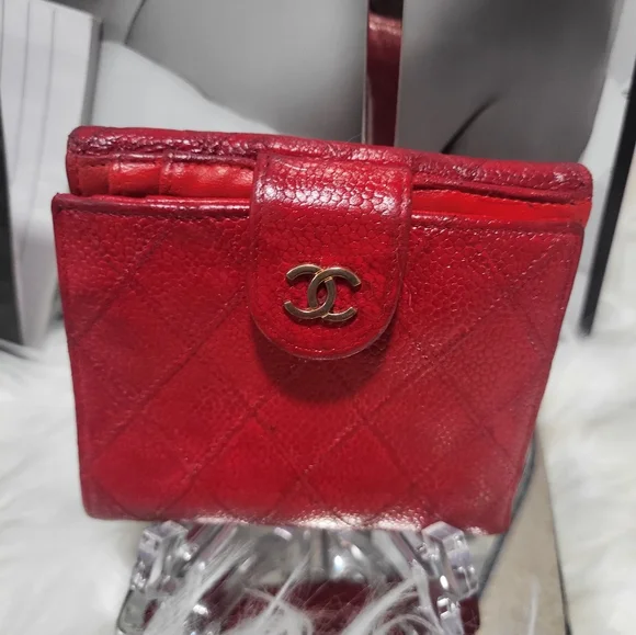 Chanel Red Caviar Wallet - Picture 2 of 8